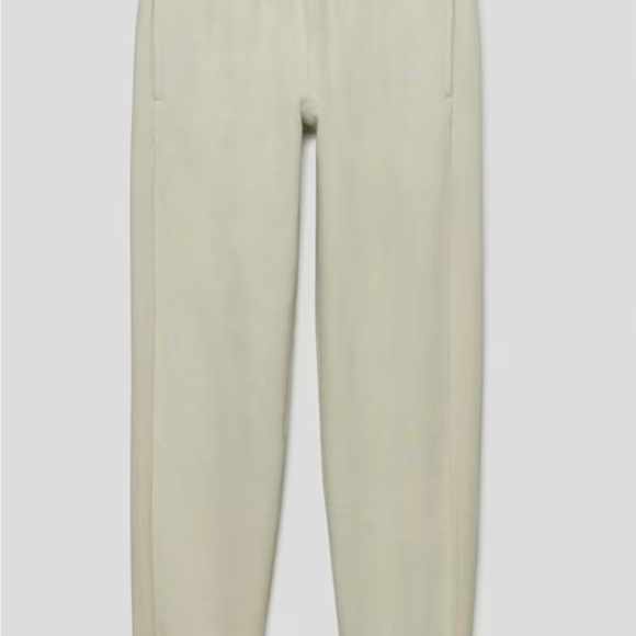 ARITZIA Cozy Fleece Boyfriend Zip Up + Sweatpants Bundle - Picture 2 of 6